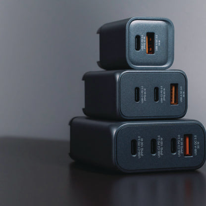 35 W 2-port Gan Wall Charger, Black/gray